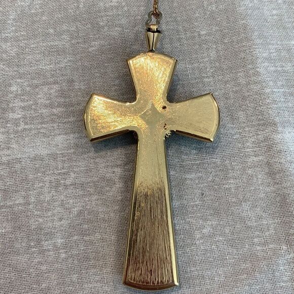 Emerald Green resin Cross in gold plate - Picture 2 of 2